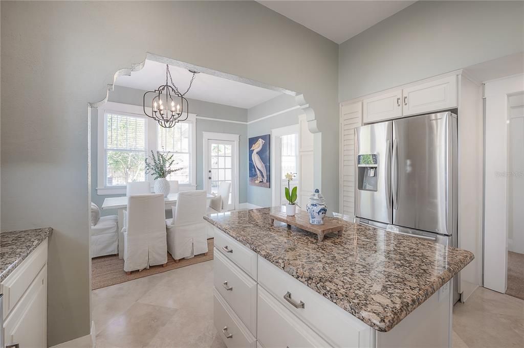 Active With Contract: $550,000 (3 beds, 1 baths, 1452 Square Feet)