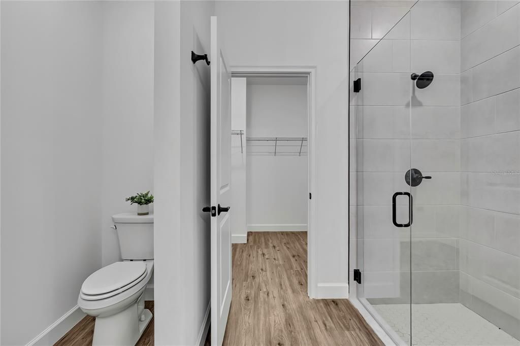 待售: $434,900 (4 贝兹, 3 浴室, 2061 平方英尺)