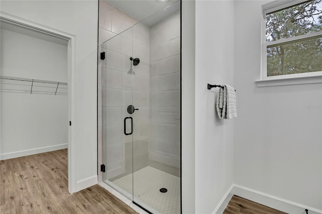 待售: $434,900 (4 贝兹, 3 浴室, 2061 平方英尺)