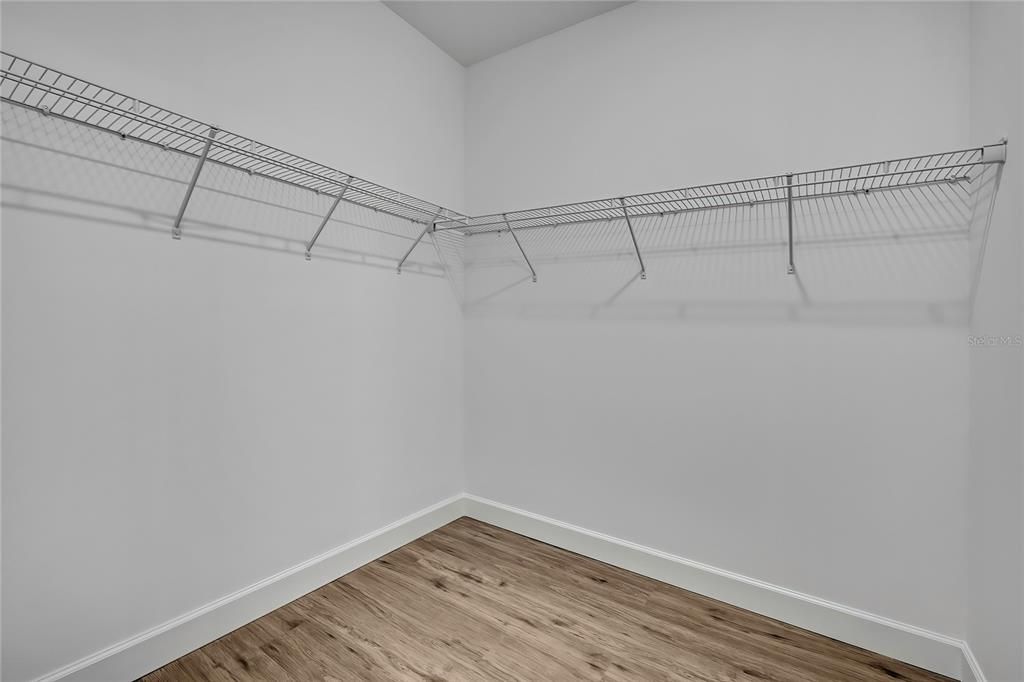 待售: $434,900 (4 贝兹, 3 浴室, 2061 平方英尺)