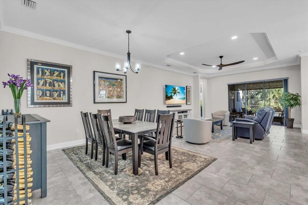 На продажу: $759,000 (3 спален, 3 ванн, 2340 Квадратных фут)