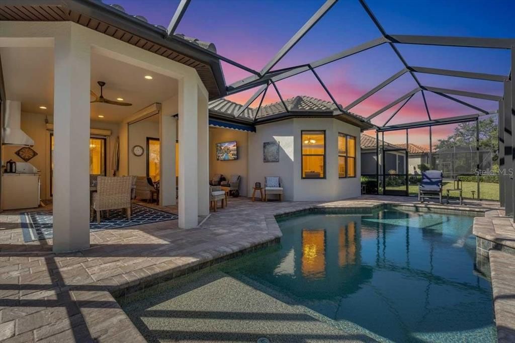 На продажу: $759,000 (3 спален, 3 ванн, 2340 Квадратных фут)