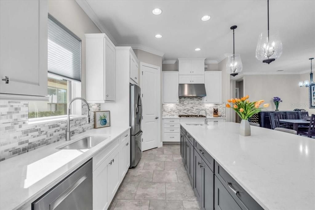 На продажу: $759,000 (3 спален, 3 ванн, 2340 Квадратных фут)