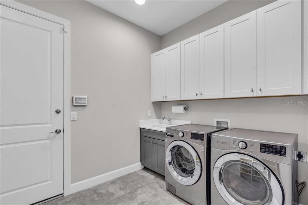 На продажу: $759,000 (3 спален, 3 ванн, 2340 Квадратных фут)