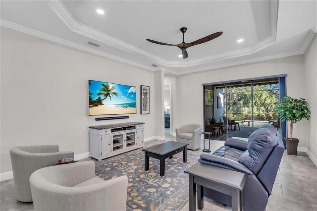 На продажу: $759,000 (3 спален, 3 ванн, 2340 Квадратных фут)