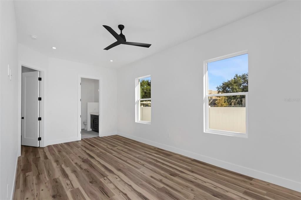 待售: $549,000 (3 贝兹, 2 浴室, 1774 平方英尺)