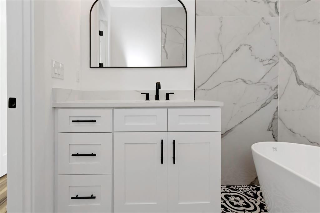 待售: $549,000 (3 贝兹, 2 浴室, 1774 平方英尺)