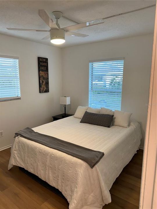 For Rent: $1,400 (2 beds, 1 baths, 742 Square Feet)