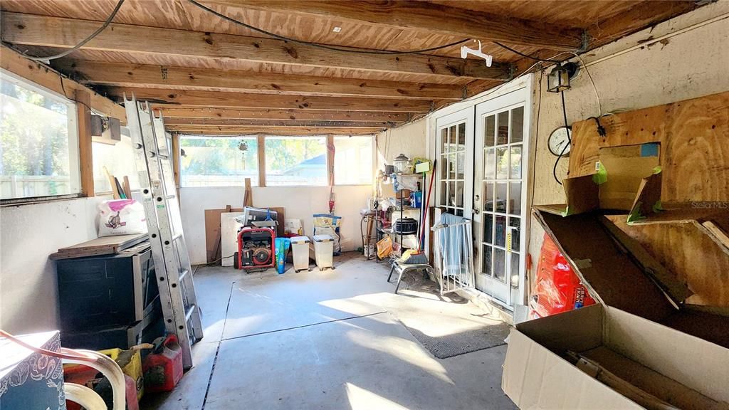 For Sale: $220,000 (3 beds, 2 baths, 1191 Square Feet)