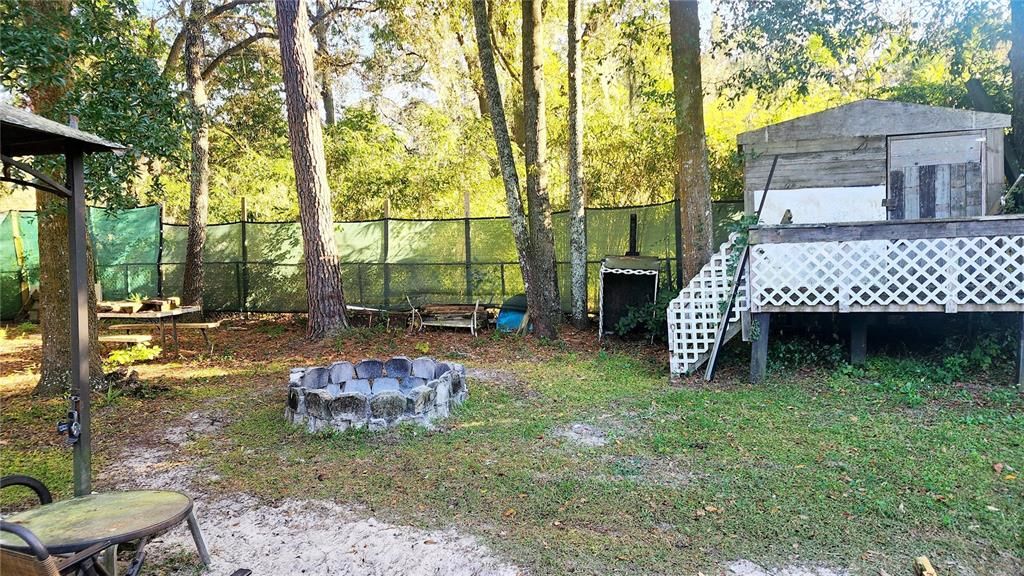 For Sale: $220,000 (3 beds, 2 baths, 1191 Square Feet)