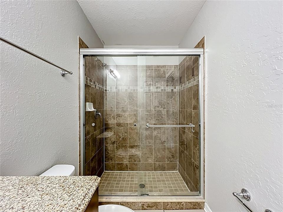 En Venta: $315,000 (3 camas, 2 baños, 1305 Pies cuadrados)