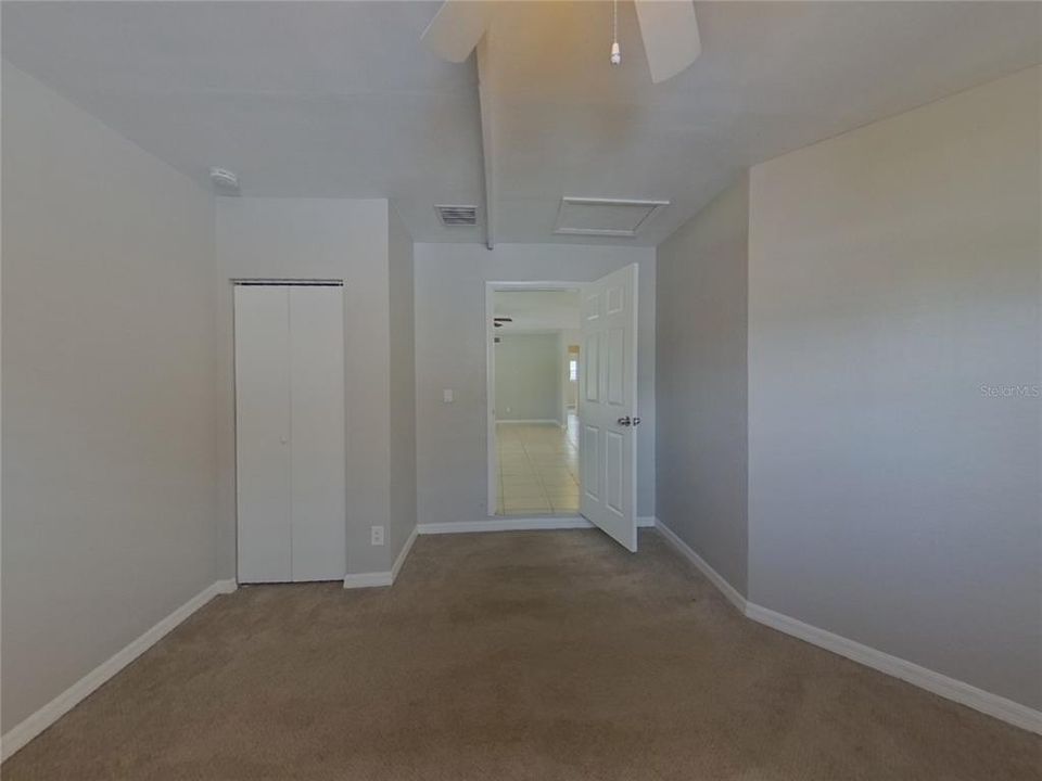 Activo con contrato: $2,319 (3 camas, 2 baños, 1456 Pies cuadrados)