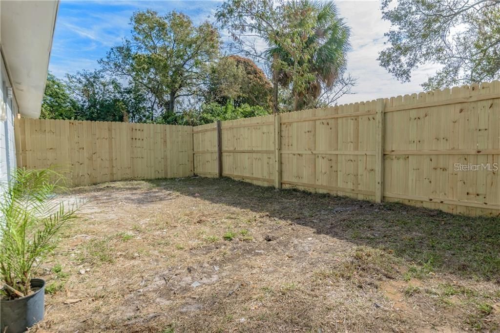 For Rent: $1,600 (2 beds, 1 baths, 625 Square Feet)