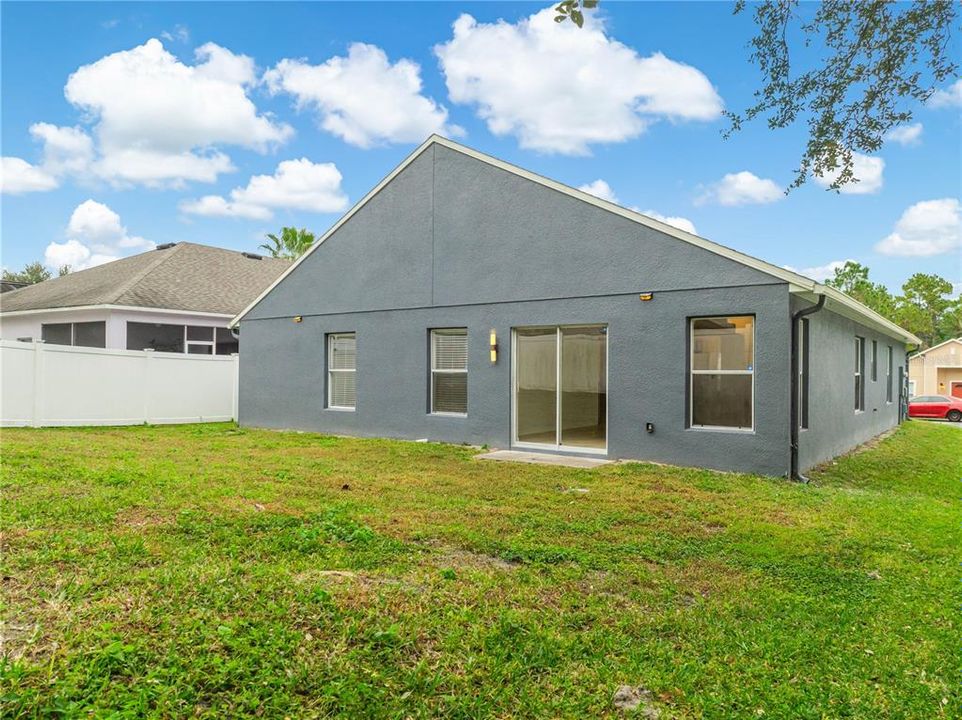 На продажу: $410,000 (4 спален, 2 ванн, 1948 Квадратных фут)