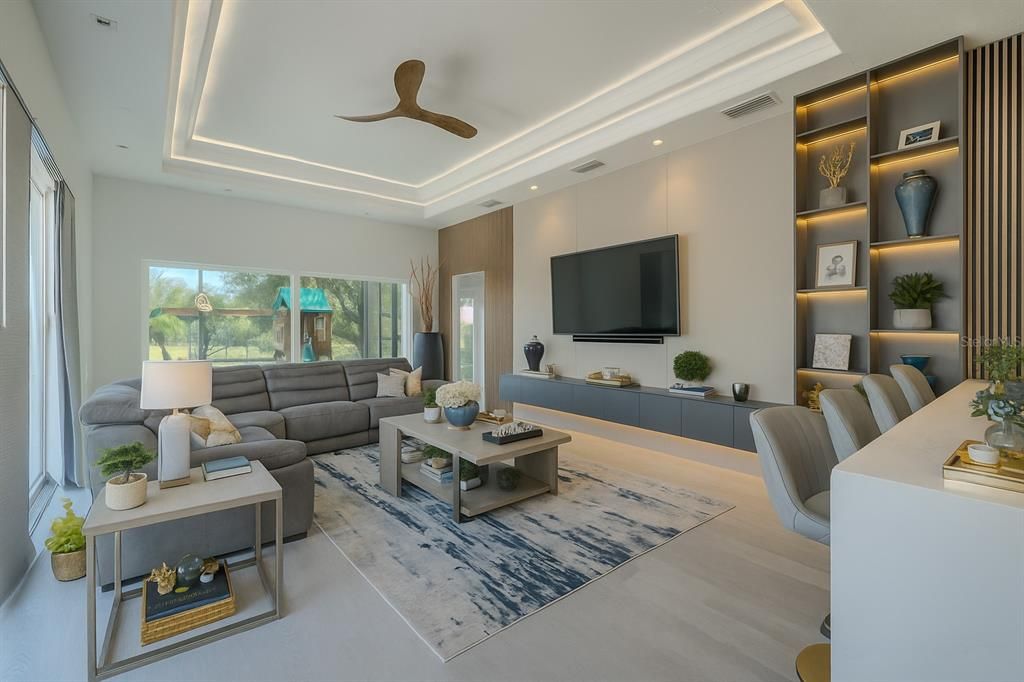 出租: $4,200 (4 贝兹, 3 浴室, 2381 平方英尺)