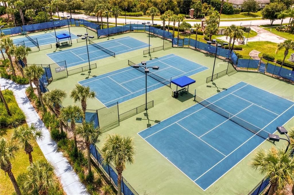 出租: $4,200 (4 贝兹, 3 浴室, 2381 平方英尺)