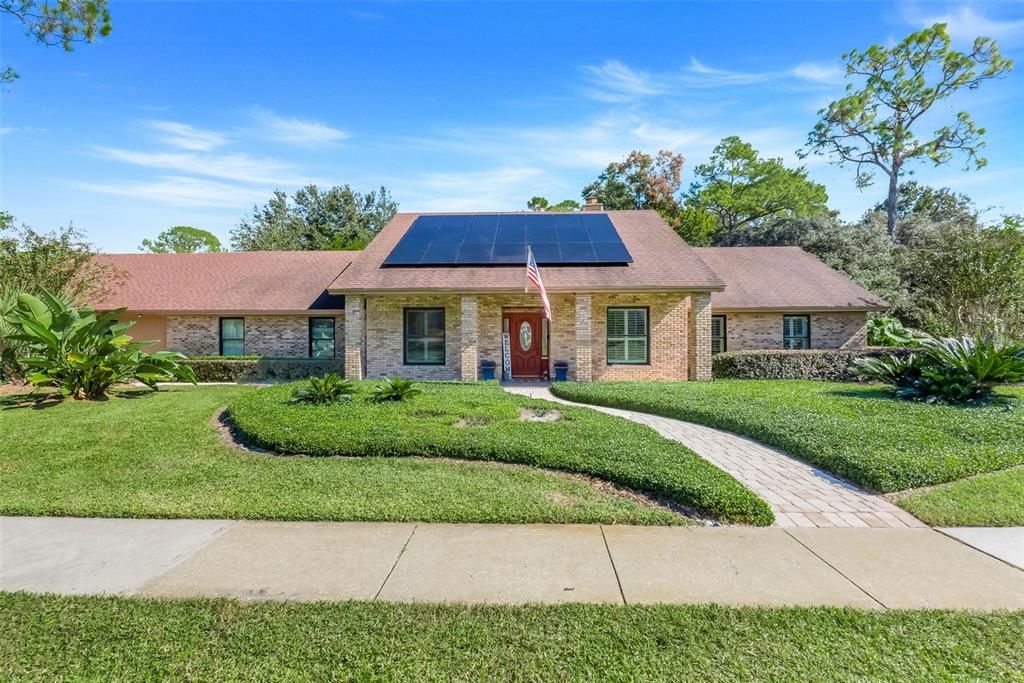 For Sale: $795,000 (4 beds, 2 baths, 2420 Square Feet)