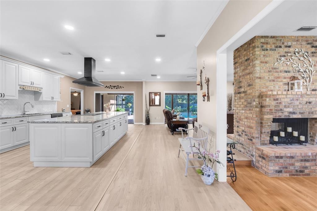 For Sale: $795,000 (4 beds, 2 baths, 2420 Square Feet)