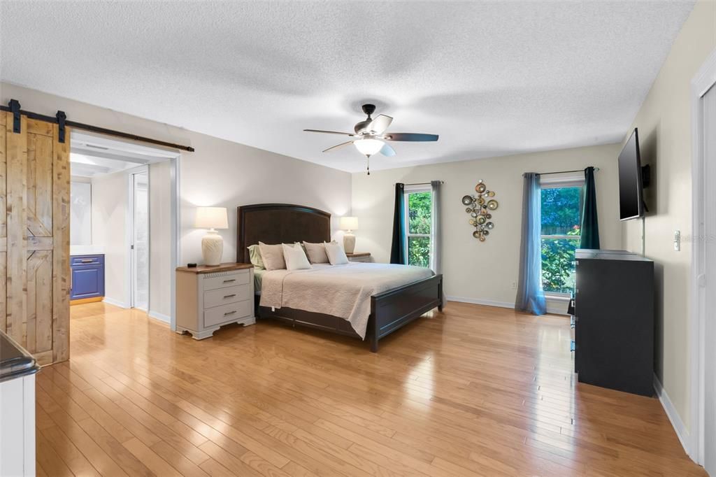 For Sale: $795,000 (4 beds, 2 baths, 2420 Square Feet)