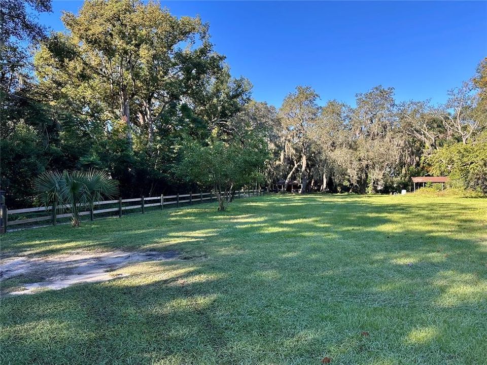 Activo con contrato: $400,000 (1 camas, 1 baños, 500 Pies cuadrados)