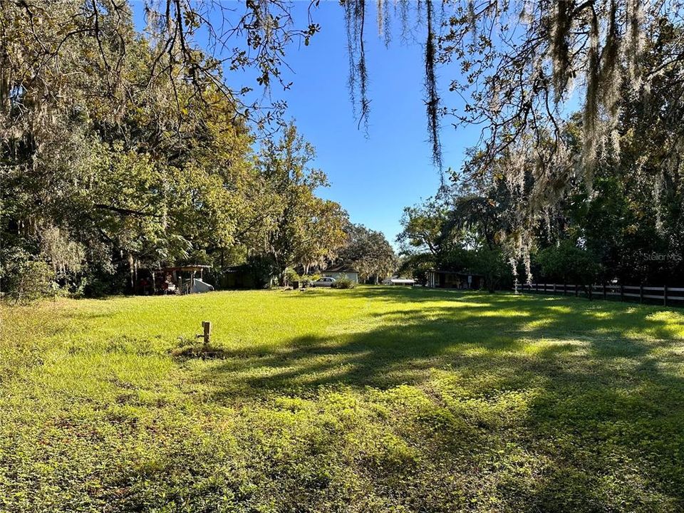 Activo con contrato: $400,000 (1 camas, 1 baños, 500 Pies cuadrados)