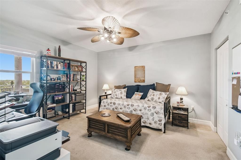 待售: $309,000 (2 贝兹, 2 浴室, 1287 平方英尺)