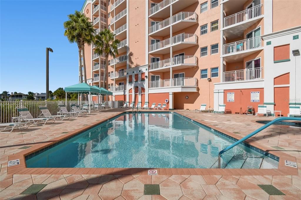 待售: $309,000 (2 贝兹, 2 浴室, 1287 平方英尺)