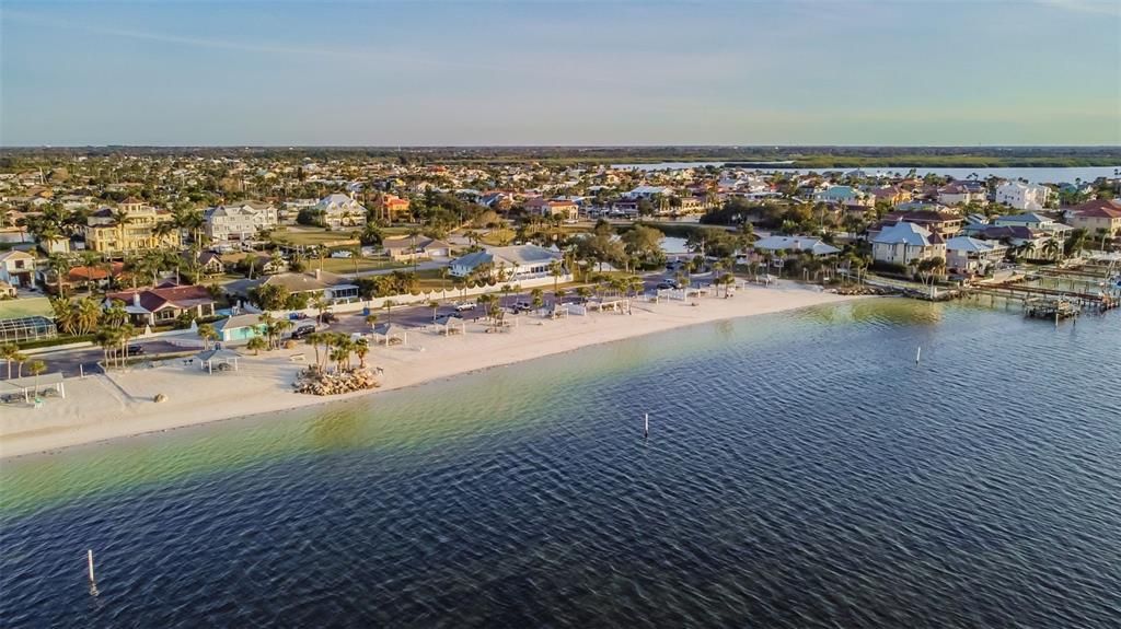 待售: $309,000 (2 贝兹, 2 浴室, 1287 平方英尺)