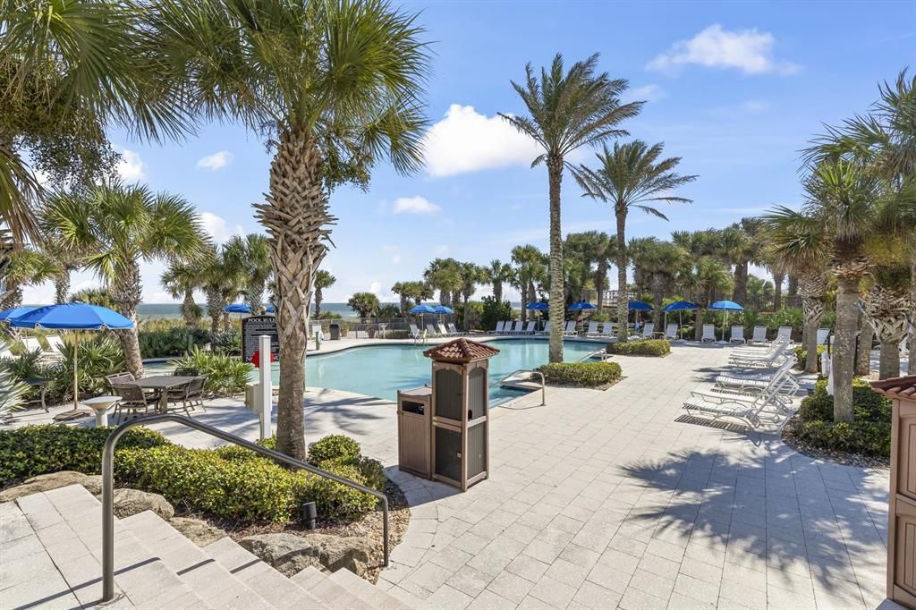 Под контрактом: $424,000 (3 спален, 2 ванн, 1264 Квадратных фут)