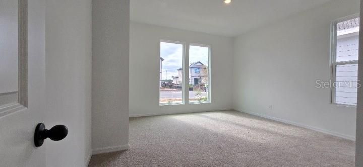 На продажу: $559,551 (4 спален, 2 ванн, 2015 Квадратных фут)