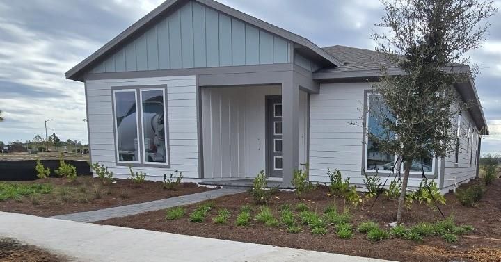 На продажу: $559,551 (4 спален, 2 ванн, 2015 Квадратных фут)