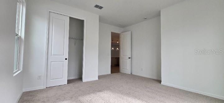 На продажу: $559,551 (4 спален, 2 ванн, 2015 Квадратных фут)