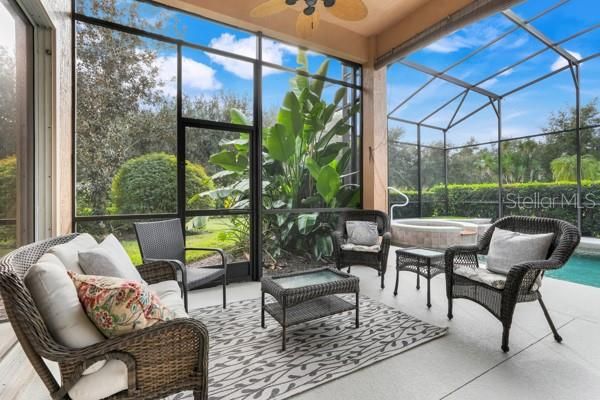 For Sale: $599,000 (3 beds, 3 baths, 2405 Square Feet)