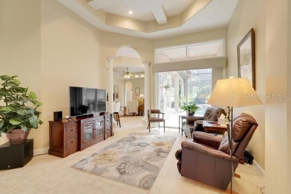 For Sale: $599,000 (3 beds, 3 baths, 2405 Square Feet)