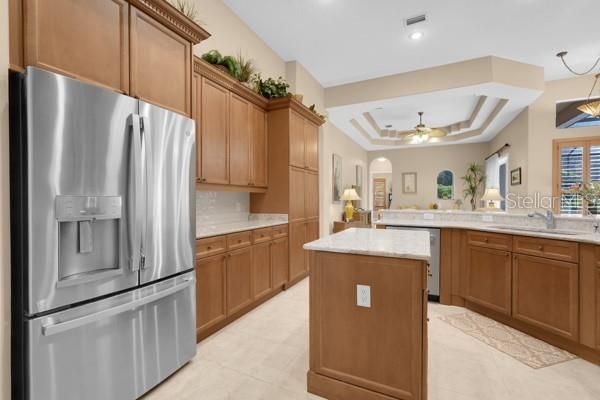 For Sale: $599,000 (3 beds, 3 baths, 2405 Square Feet)