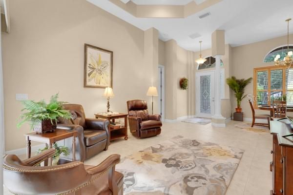 For Sale: $599,000 (3 beds, 3 baths, 2405 Square Feet)