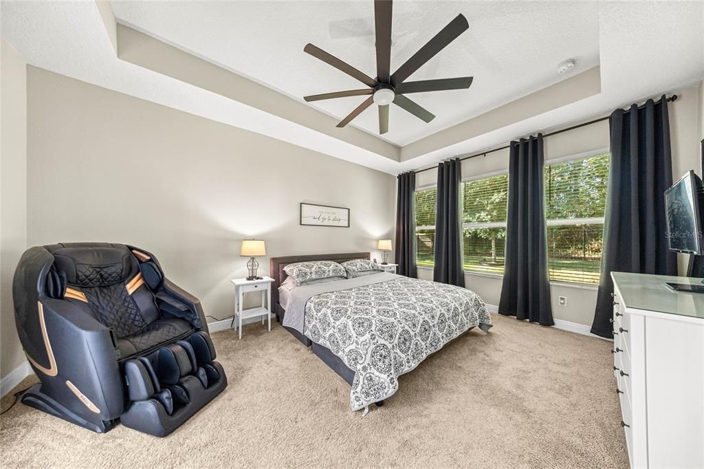 En Venta: $724,900 (5 camas, 4 baños, 3283 Pies cuadrados)