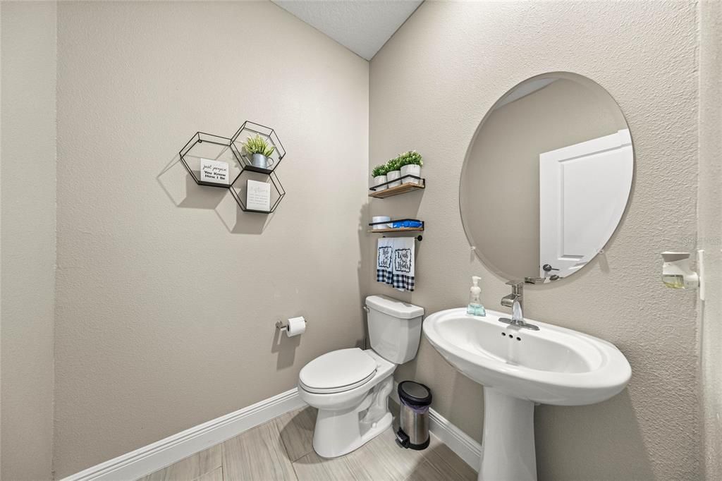 En Venta: $724,900 (5 camas, 4 baños, 3283 Pies cuadrados)