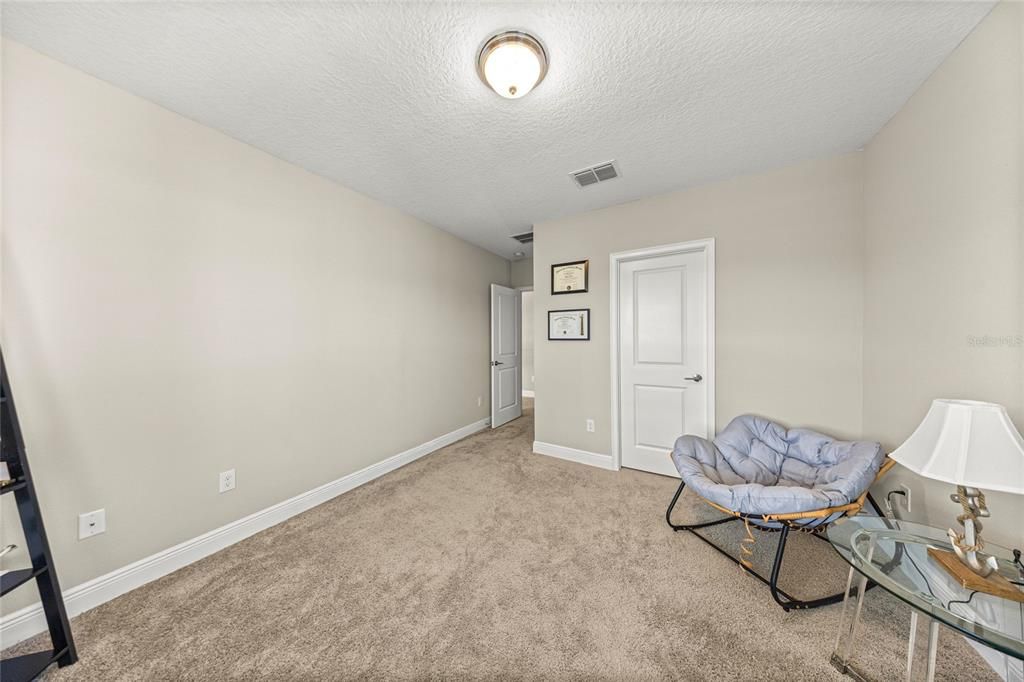 En Venta: $724,900 (5 camas, 4 baños, 3283 Pies cuadrados)