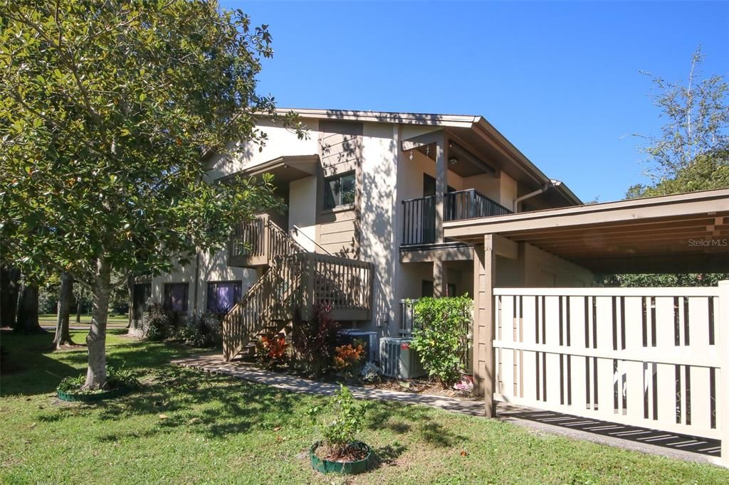 For Sale: $144,000 (2 beds, 2 baths, 1144 Square Feet)