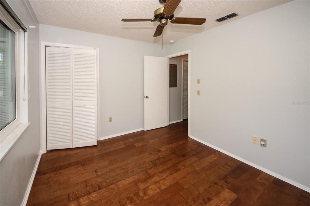 For Sale: $144,000 (2 beds, 2 baths, 1144 Square Feet)