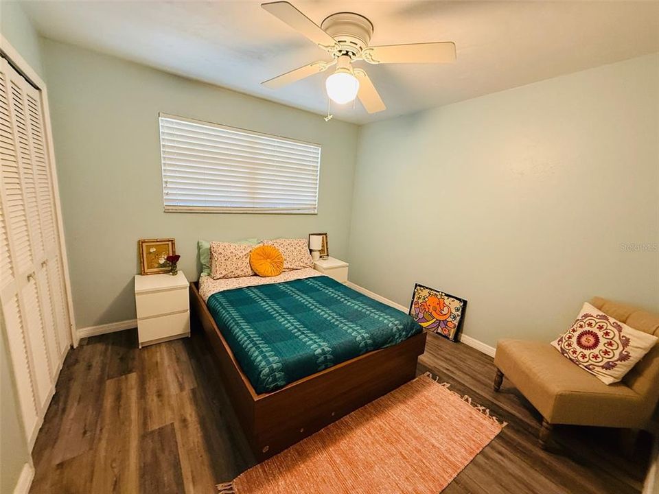 待售: $360,000 (3 贝兹, 2 浴室, 1422 平方英尺)