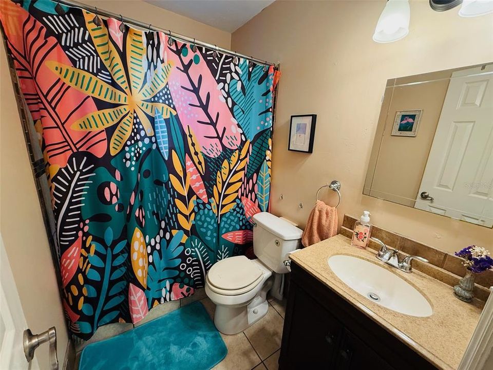 待售: $360,000 (3 贝兹, 2 浴室, 1422 平方英尺)