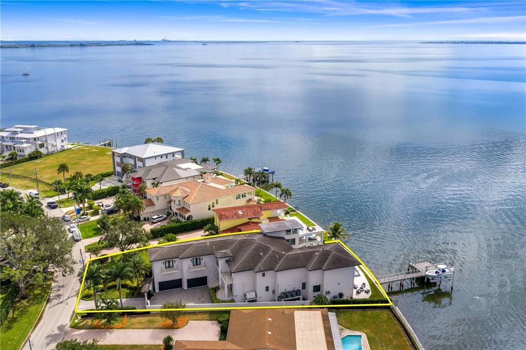 待售: $14,950,000 (5 贝兹, 8 浴室, 9646 平方英尺)