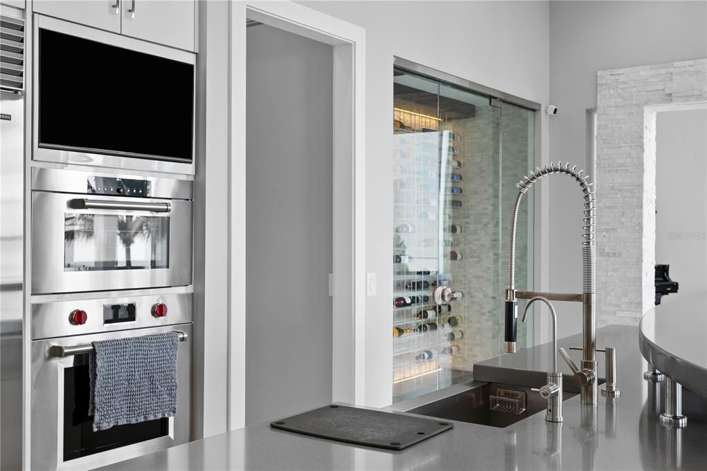 待售: $14,950,000 (5 贝兹, 8 浴室, 9646 平方英尺)