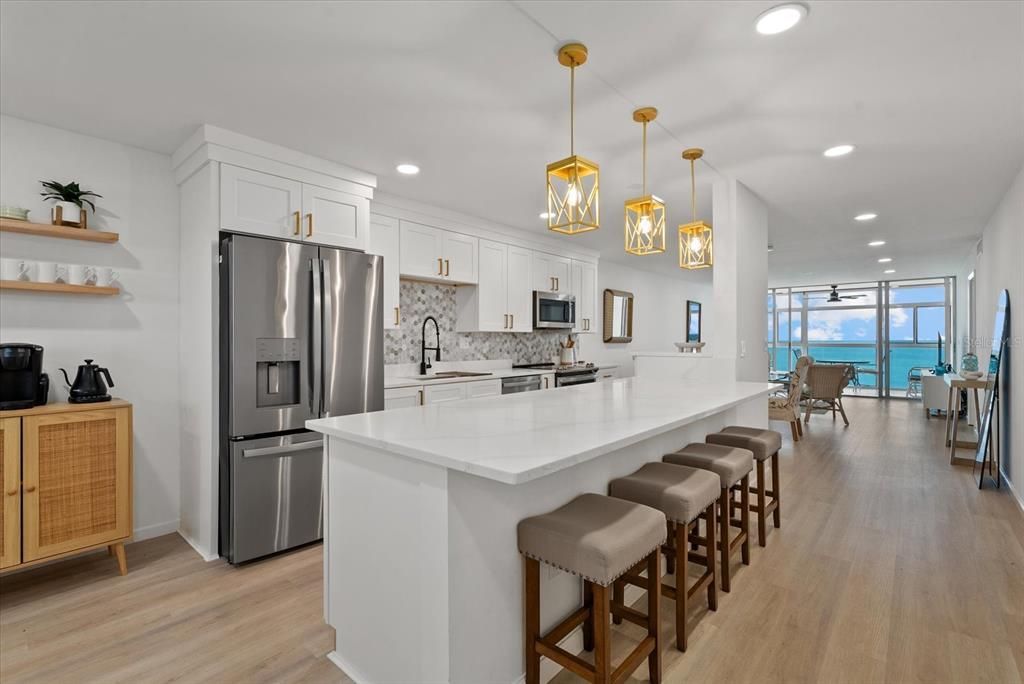 出租: $6,500 (2 贝兹, 2 浴室, 1340 平方英尺)