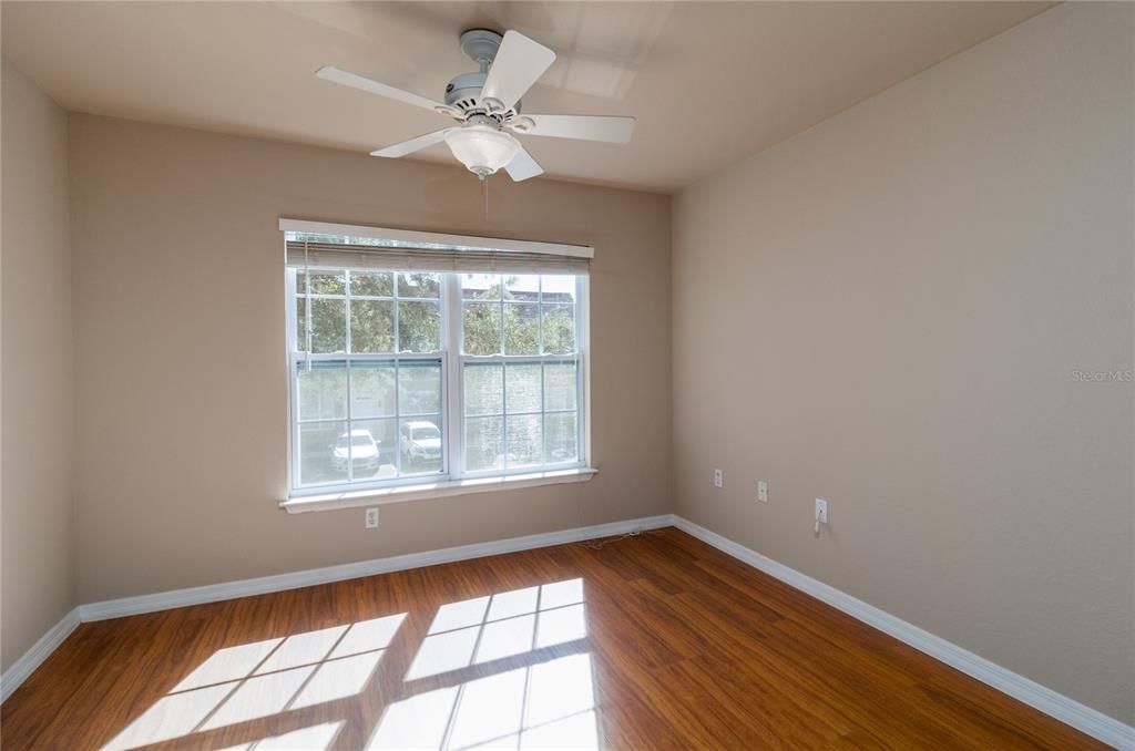 For Rent: $1,700 (2 beds, 2 baths, 1141 Square Feet)