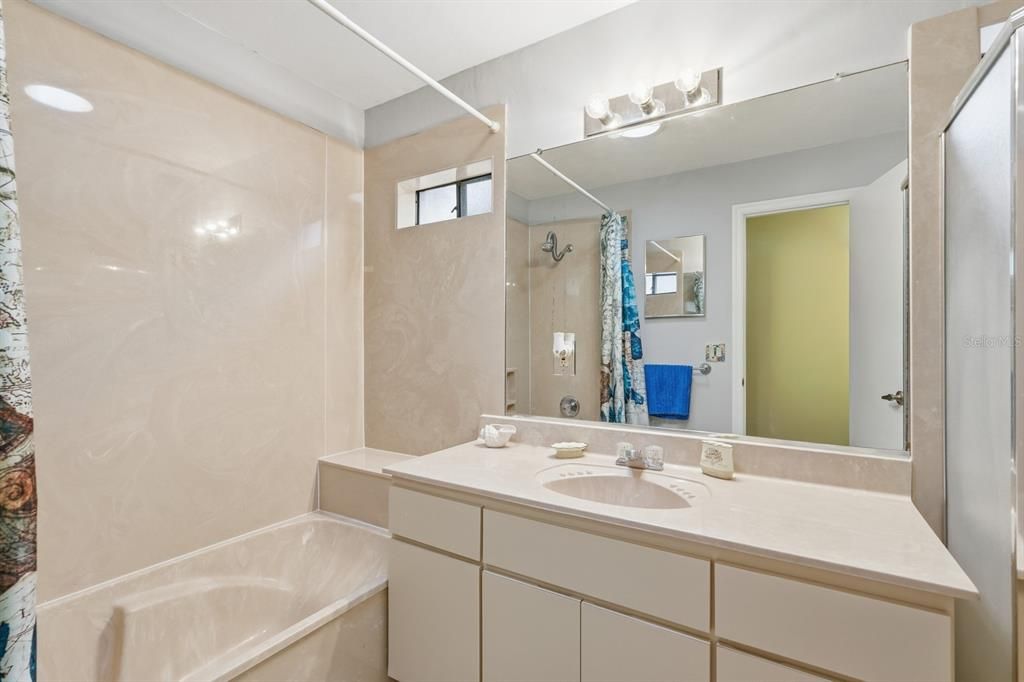 For Sale: $539,000 (3 beds, 2 baths, 2176 Square Feet)