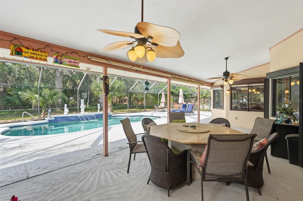 For Sale: $539,000 (3 beds, 2 baths, 2176 Square Feet)