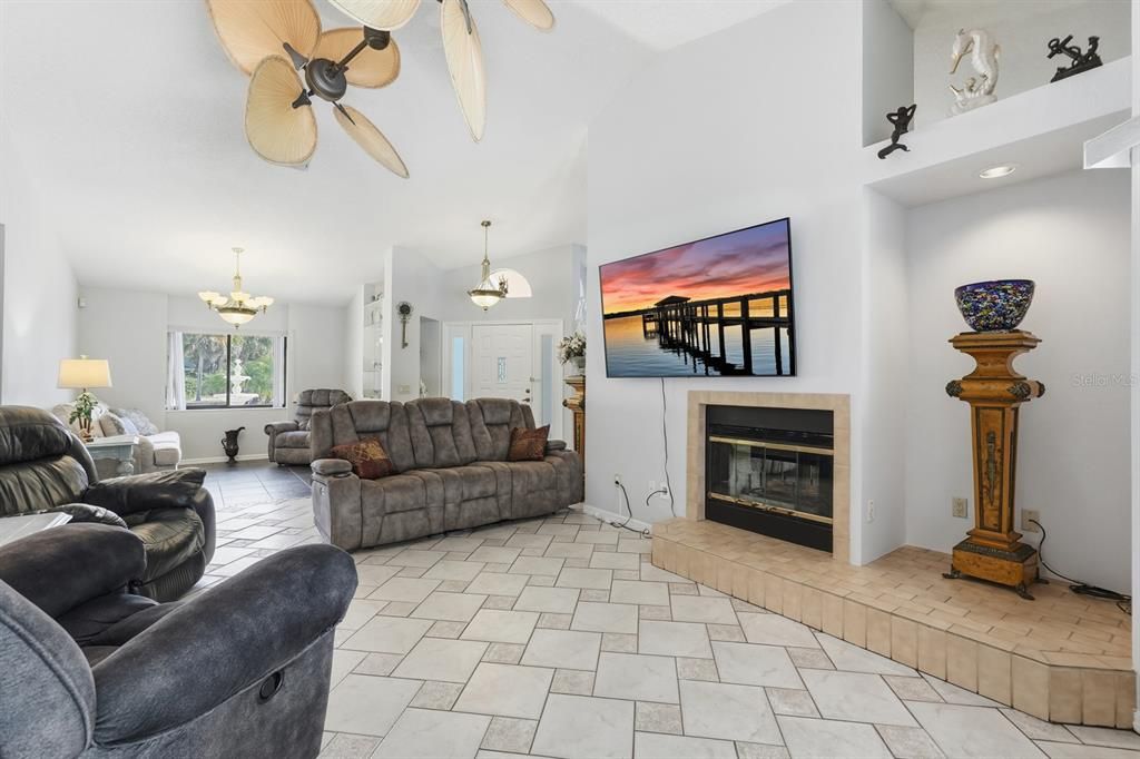 For Sale: $539,000 (3 beds, 2 baths, 2176 Square Feet)